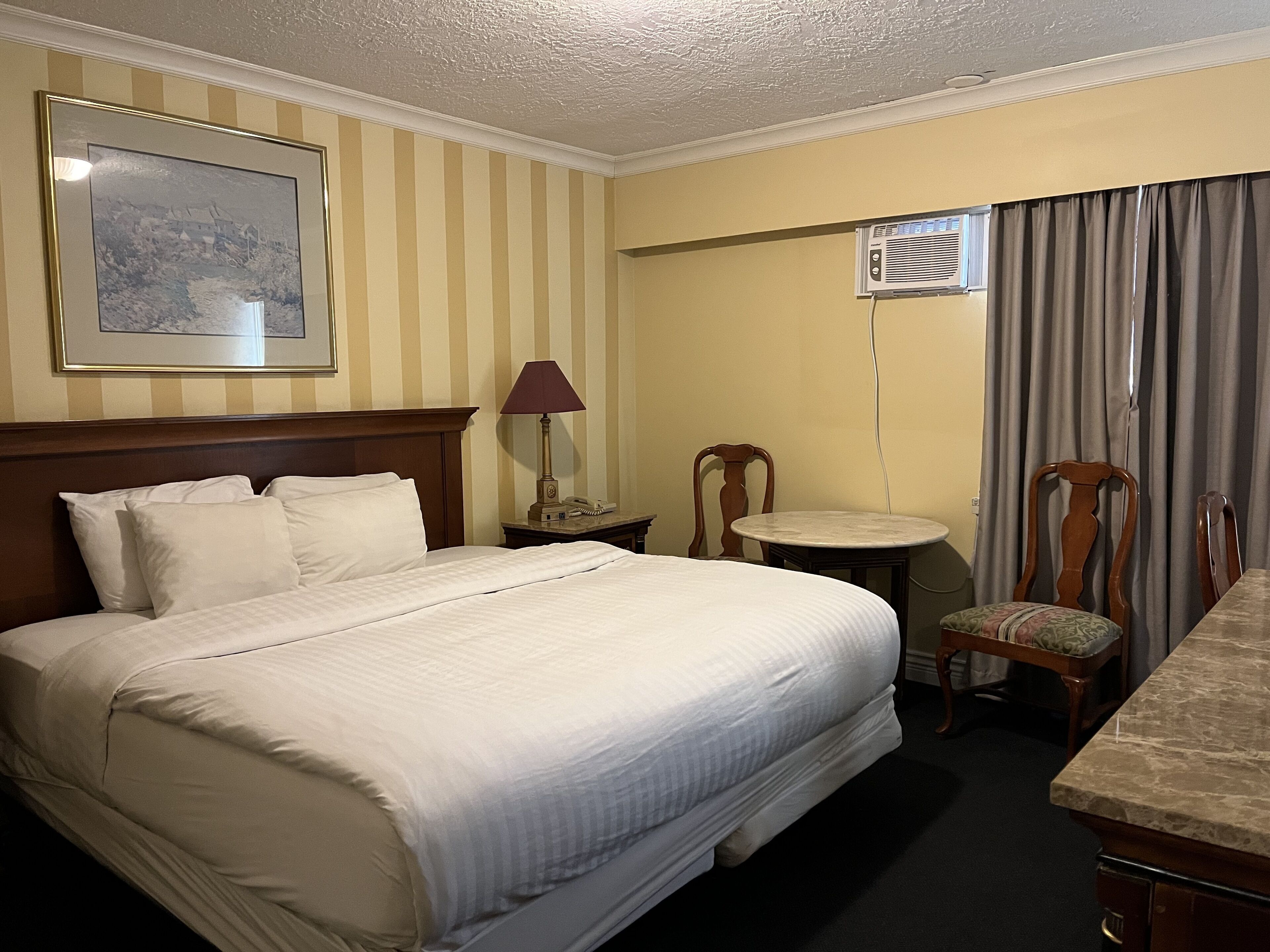 Photo - Island Travel Inn