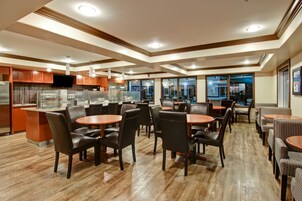 包含每日欧式早餐