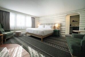 Room, 1 King Bed, Fireplace (View) | In-room safe, desk, blackout curtains, iron/ironing board