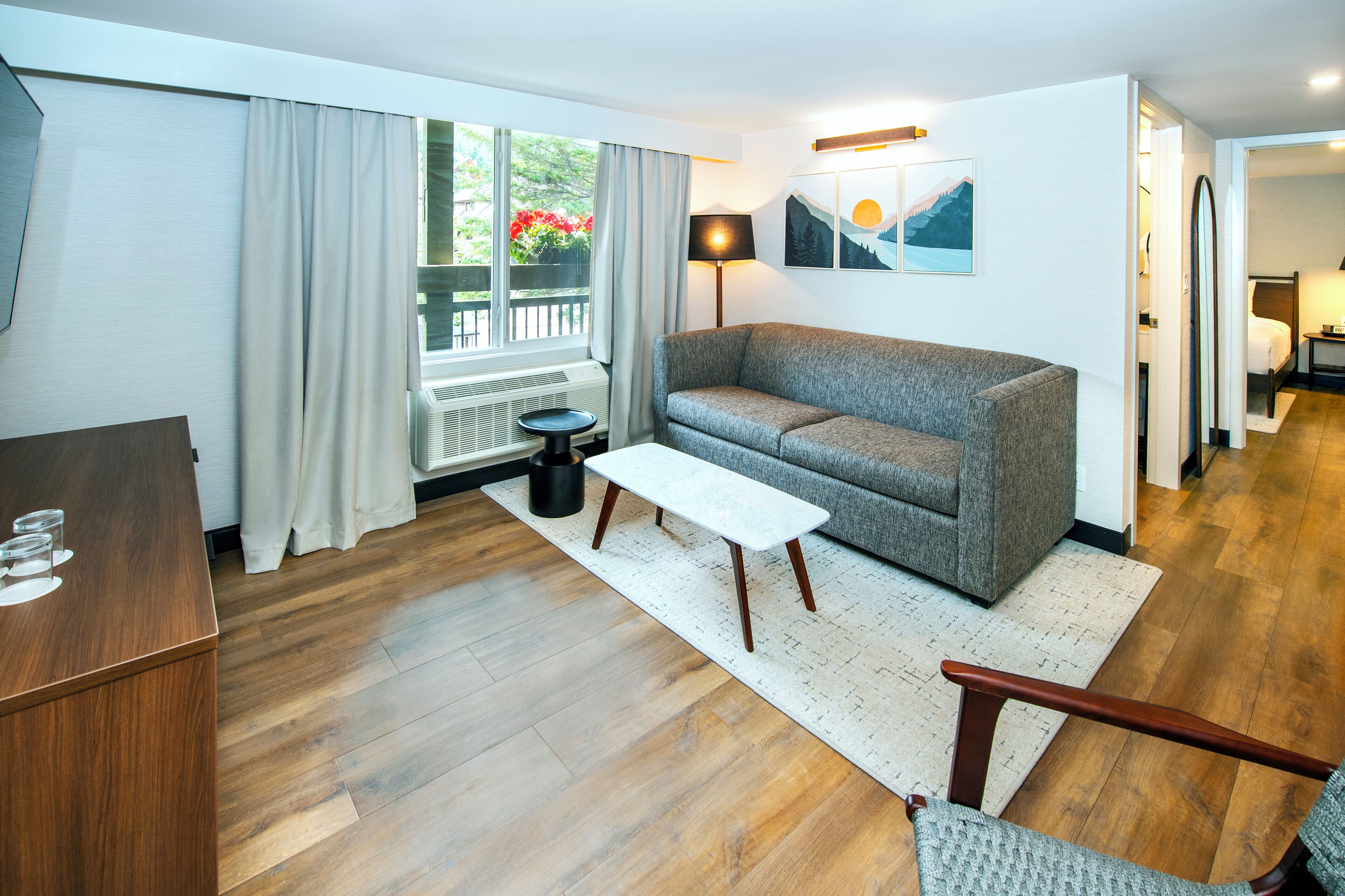 Junior Suite, 1 King Bed with Sofa bed, Non Smoking | Premium bedding, iron/ironing board, free WiFi, bed sheets