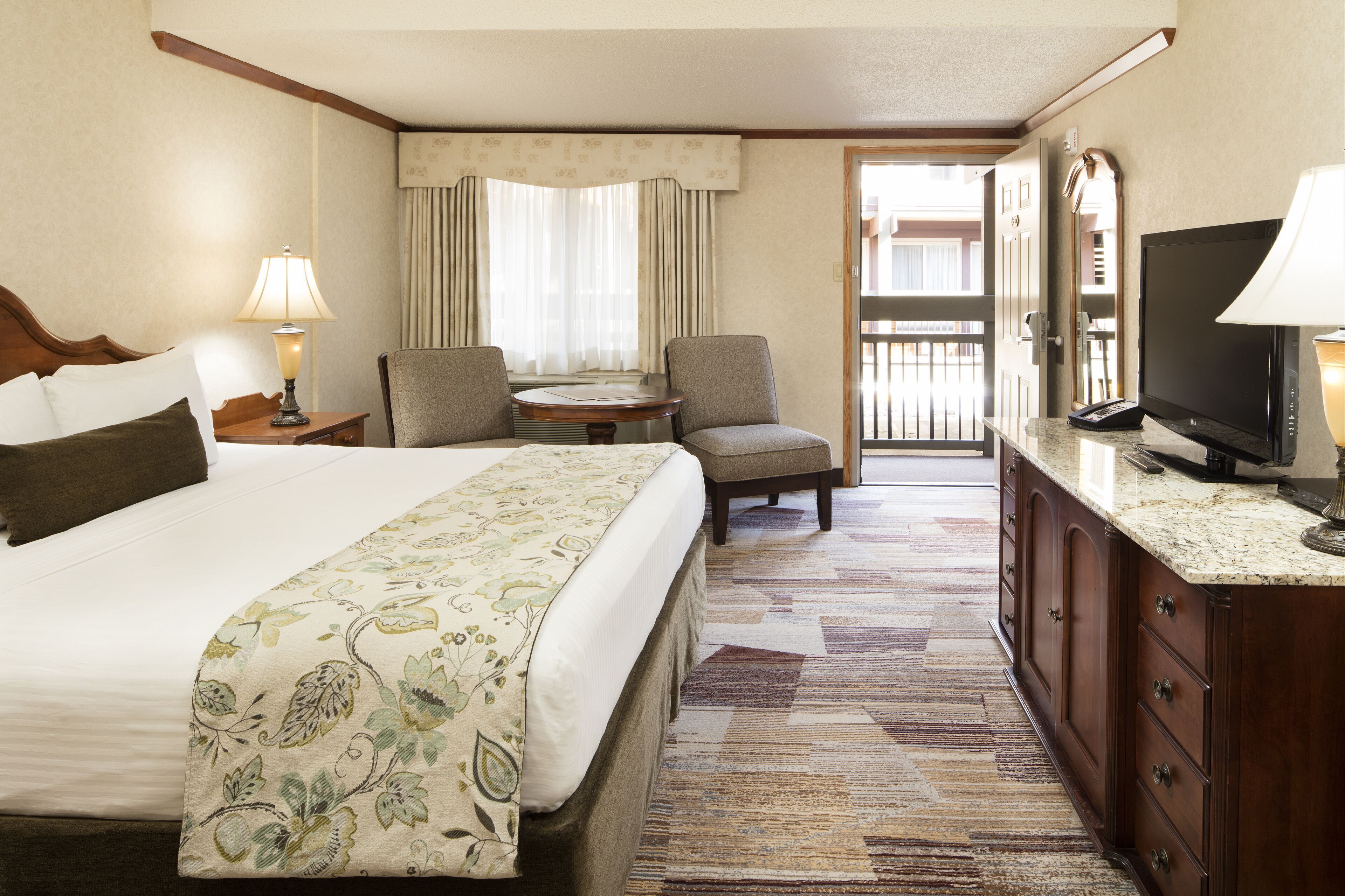 Literie de qualité supérieure, fer et planche à repasser, Wi-Fi gratuit