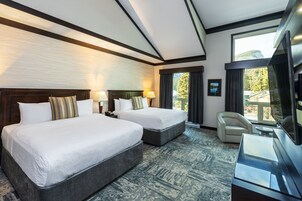 Ropa de cama de alta calidad y tabla de planchar con plancha 