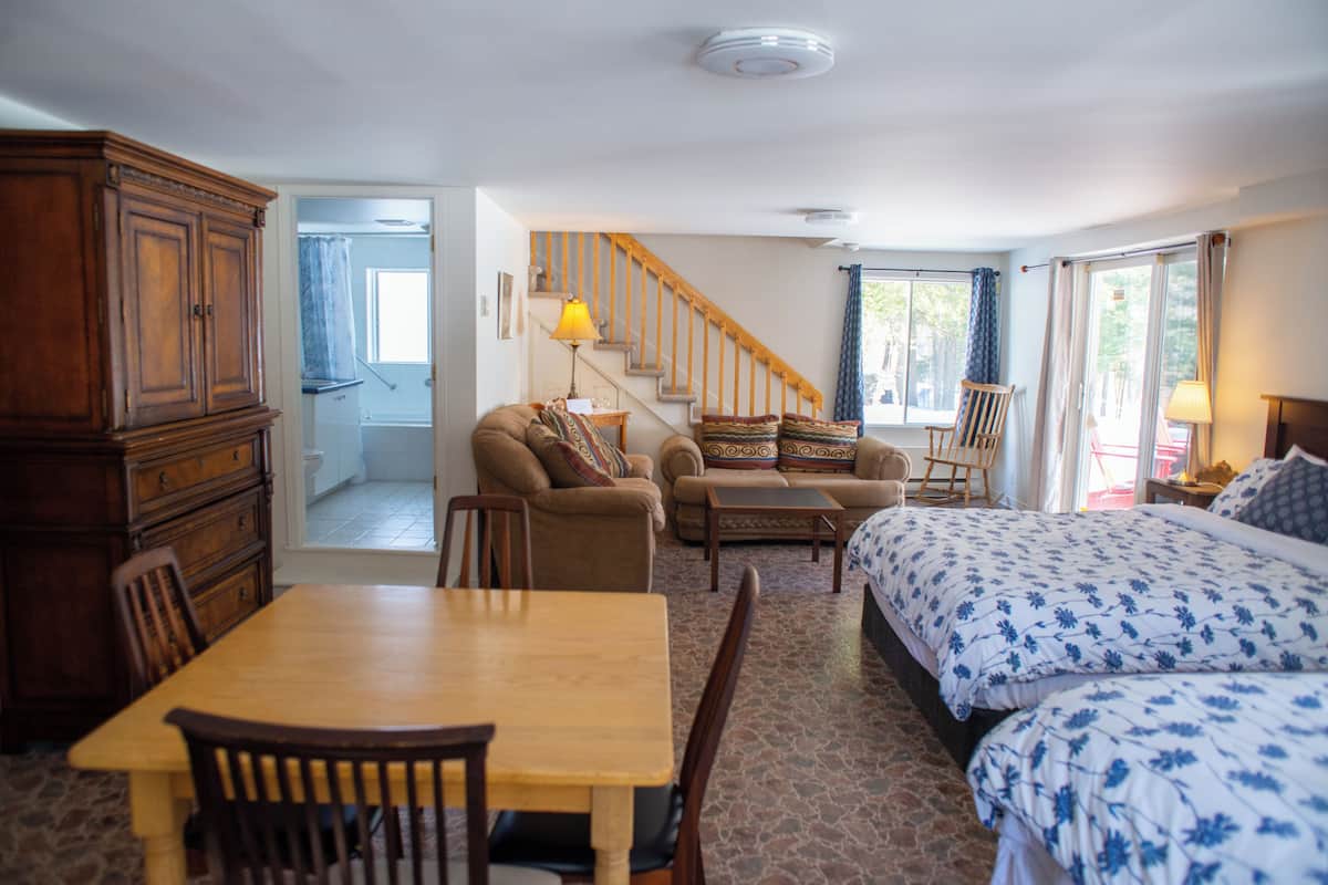Chambre Merri Monti 2 Queen | Soundproofing, iron/ironing board, free WiFi, bed sheets