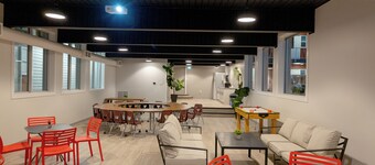 Scott's Inn and Suites