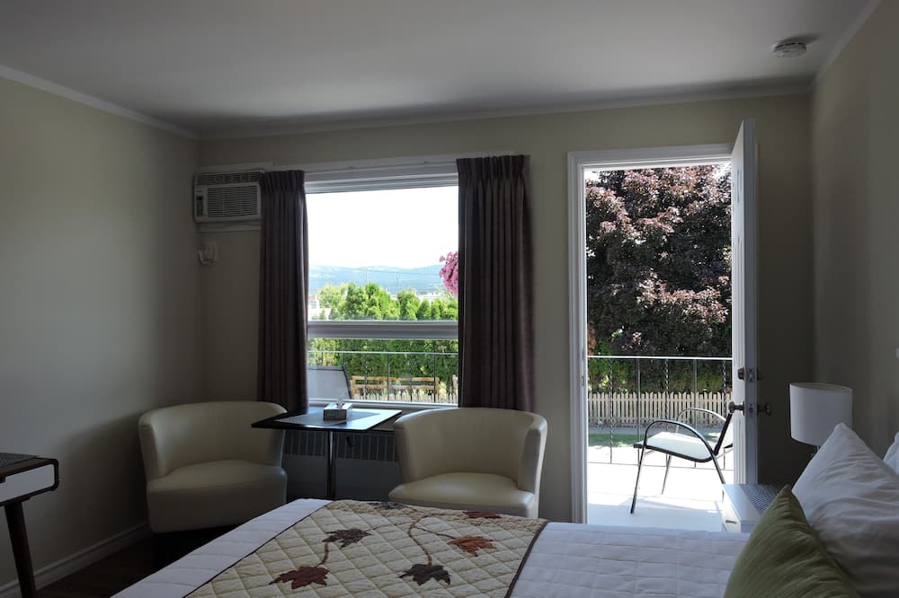 Almo Court Motel