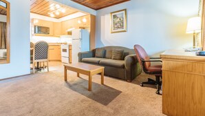 Suite, 2 habitaciones | Zona de estar