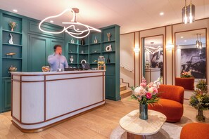 Reception - Dièse Hôtel Bastille (Paris)