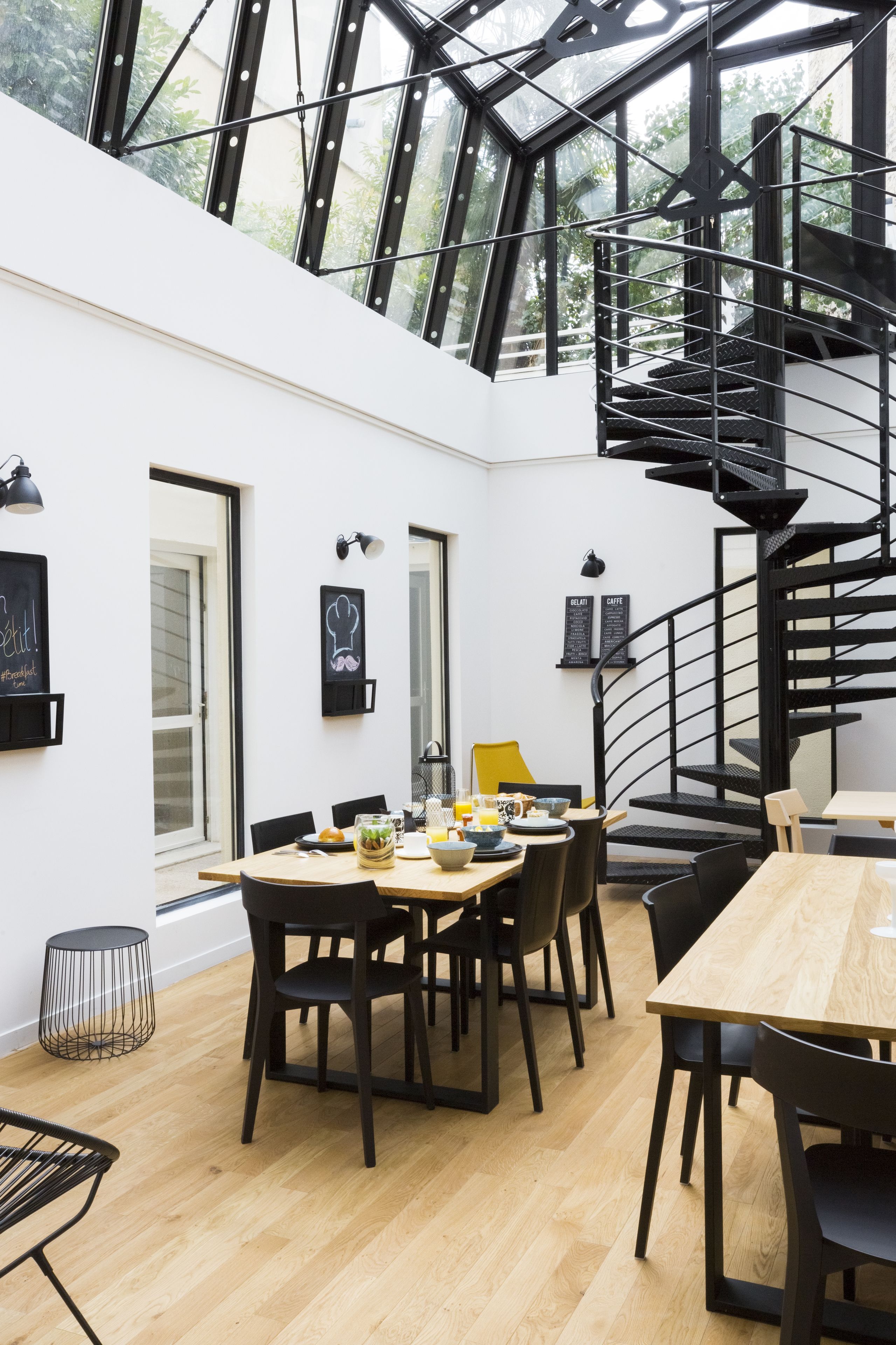 daily buffet breakfast (eur 14 per person)