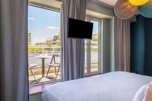 Chambre Double Supérieure | Literie de qualité supérieure, coffres-forts dans les chambres, bureau