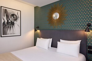 Double Room | In-room safe, desk, laptop workspace, blackout curtains - Hotel Ohm by HappyCulture (Paris)