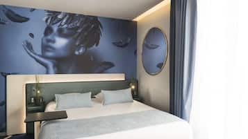 Dobbelt- eller tomannsrom – superior | 1 soverom, sengetøy av topp kvalitet, minibar og safe på rommet