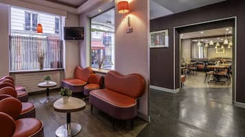 Sala de estar en el lobby