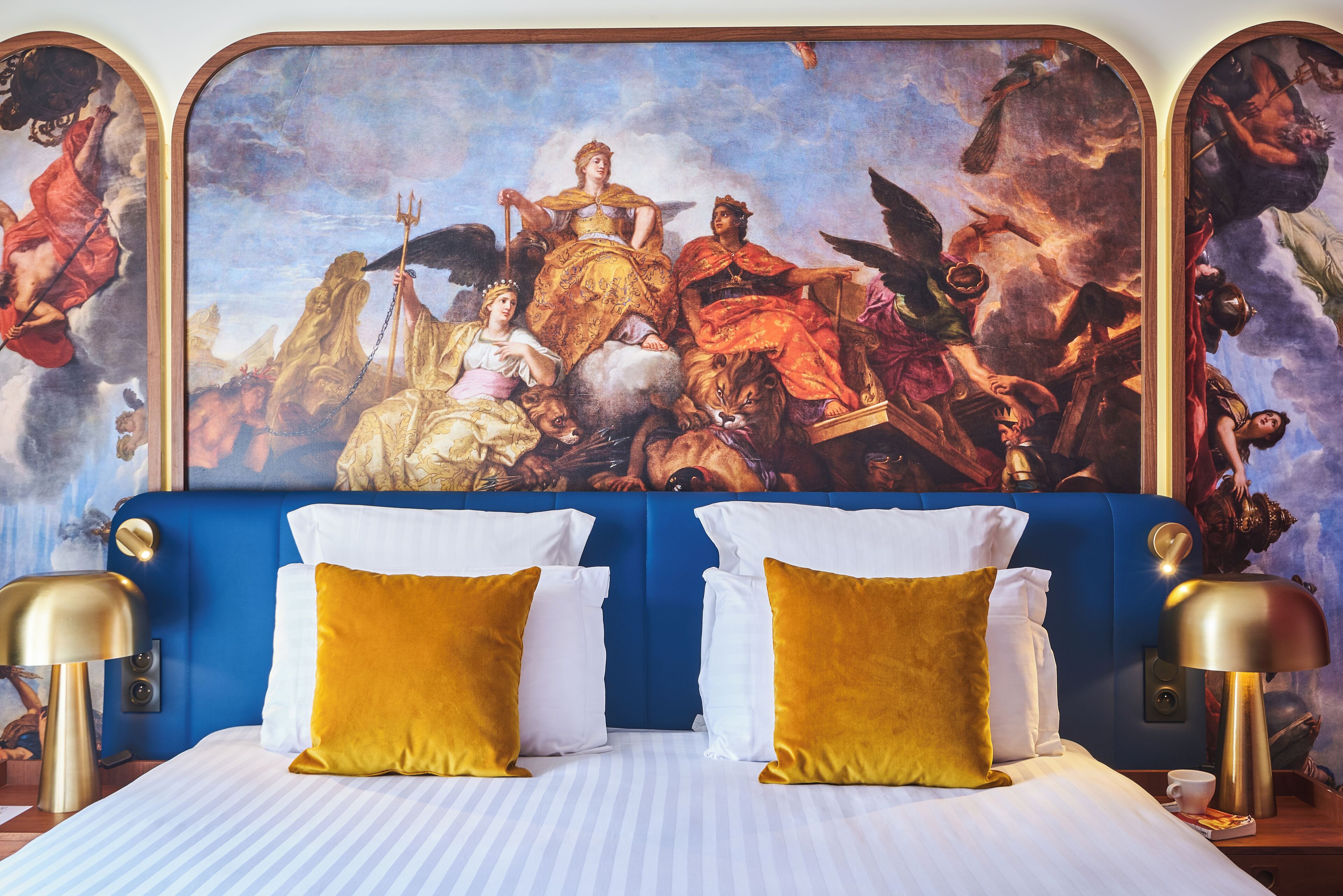 standard room | premium bedding, in-room safe, desk, iron/ironing board