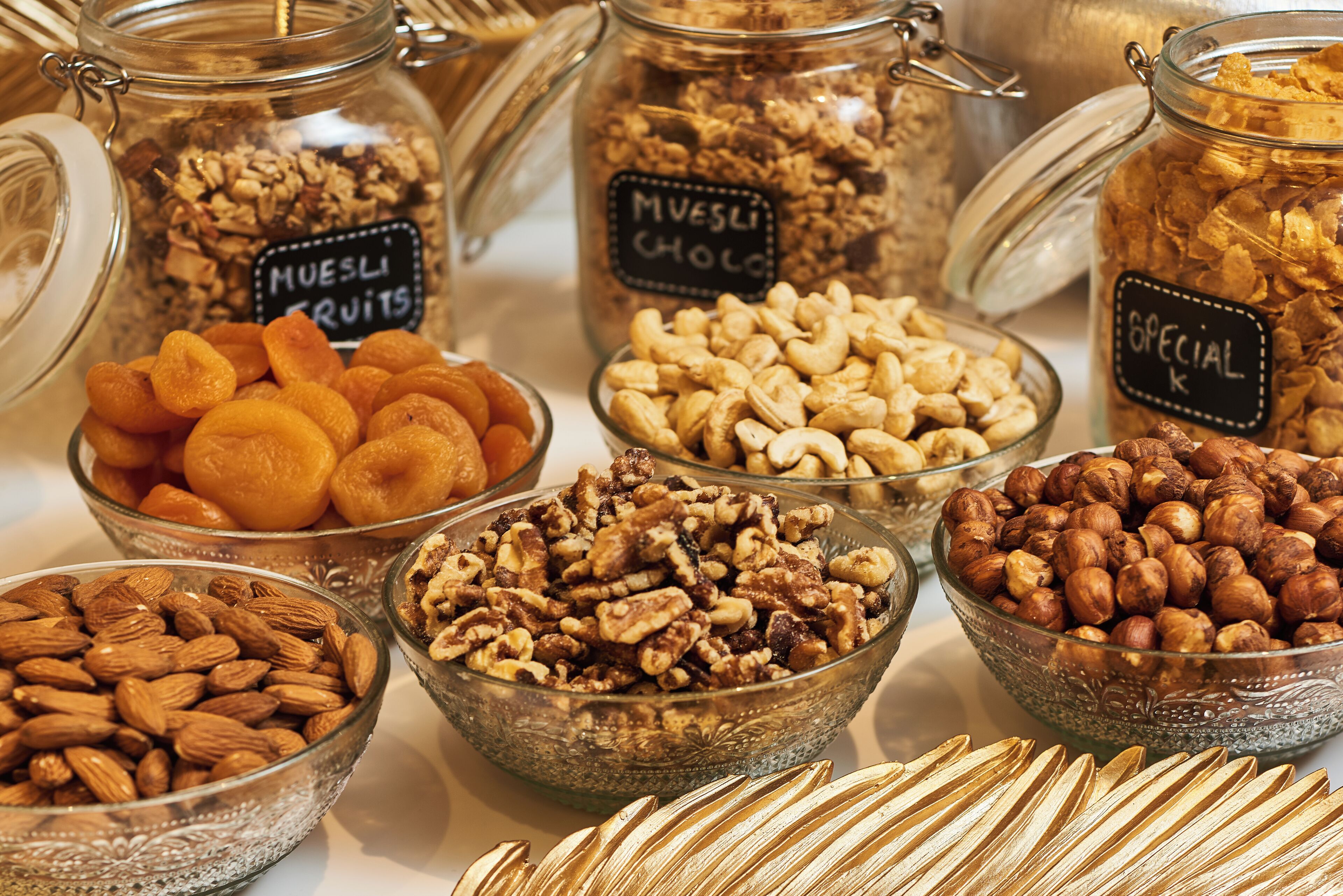 daily buffet breakfast (eur 19.00 per person)