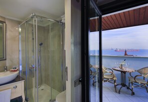 LED TV - Historia Hotel - Special Class (Istanbul)