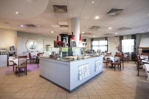 Daily buffet breakfast (EUR 10 per person)