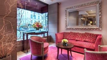 Bar (in der Unterkunft)