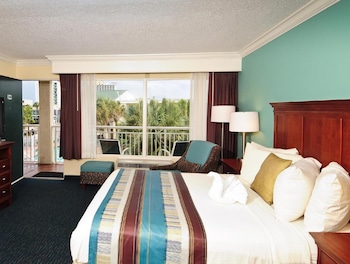 View from property looking out at The Sandbar Hotel, Trademark Collection by Wyndham
