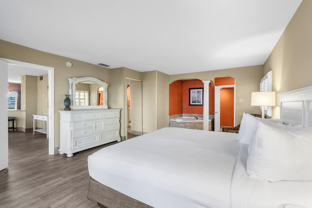 Presidential Suite, 2 Bedrooms, Non Smoking (Street View) | Desk, laptop workspace, iron/ironing board, free WiFi