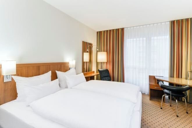 Premium bedding, pillowtop beds, minibar, in-room safe