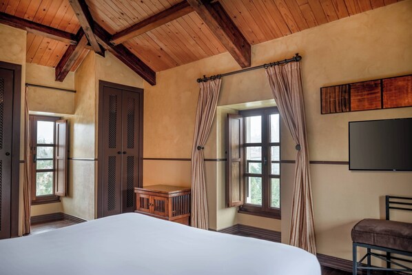 Minibar, in-room safe, desk, blackout curtains