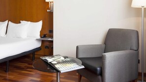 Italienische Bettbezüge von Frette, hochwertige Bettwaren, Minibar