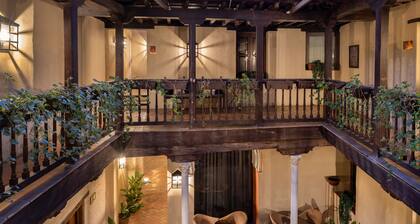 Hotel Palacio de Santa Paula, Autograph Collection