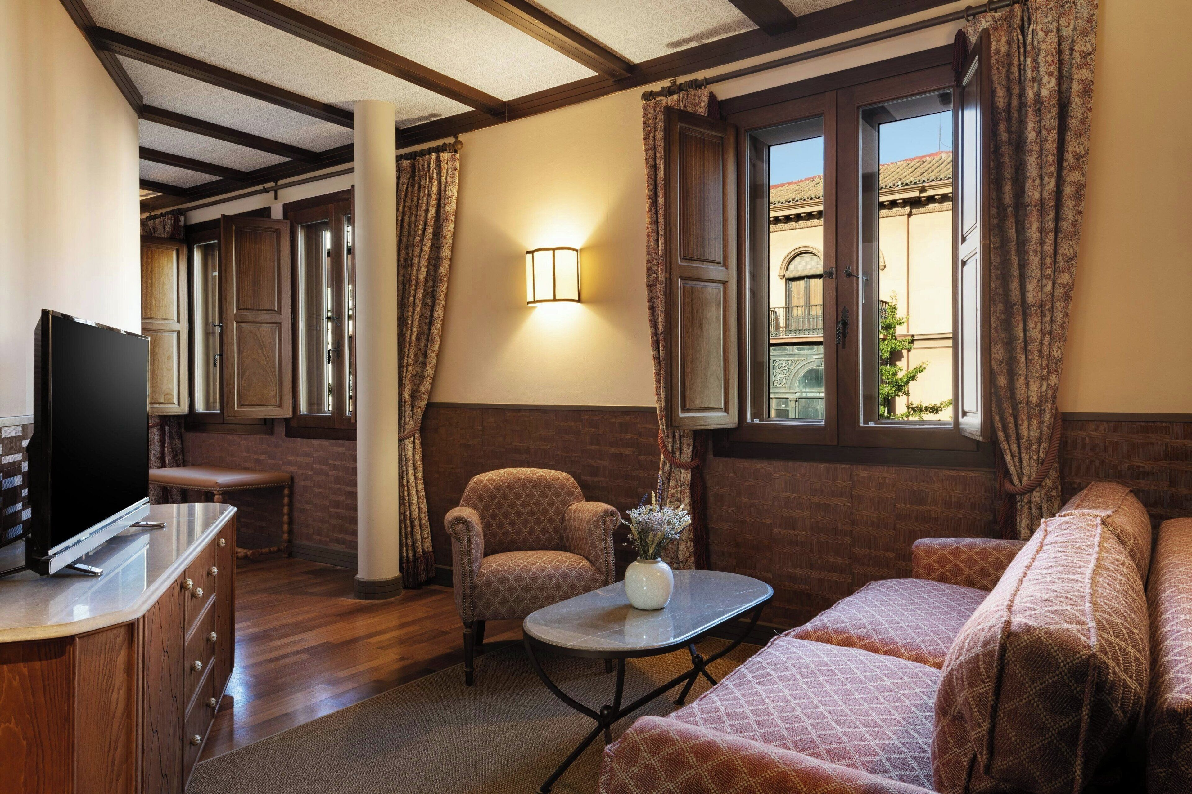 minibar, individually decorated, desk, laptop workspace
