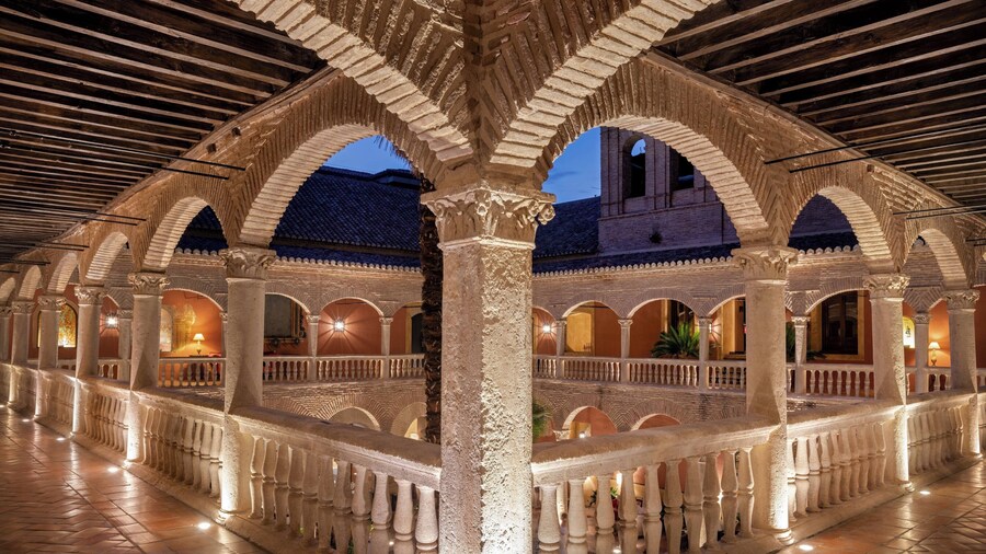 Hotel Palacio de Santa Paula, Autograph Collection