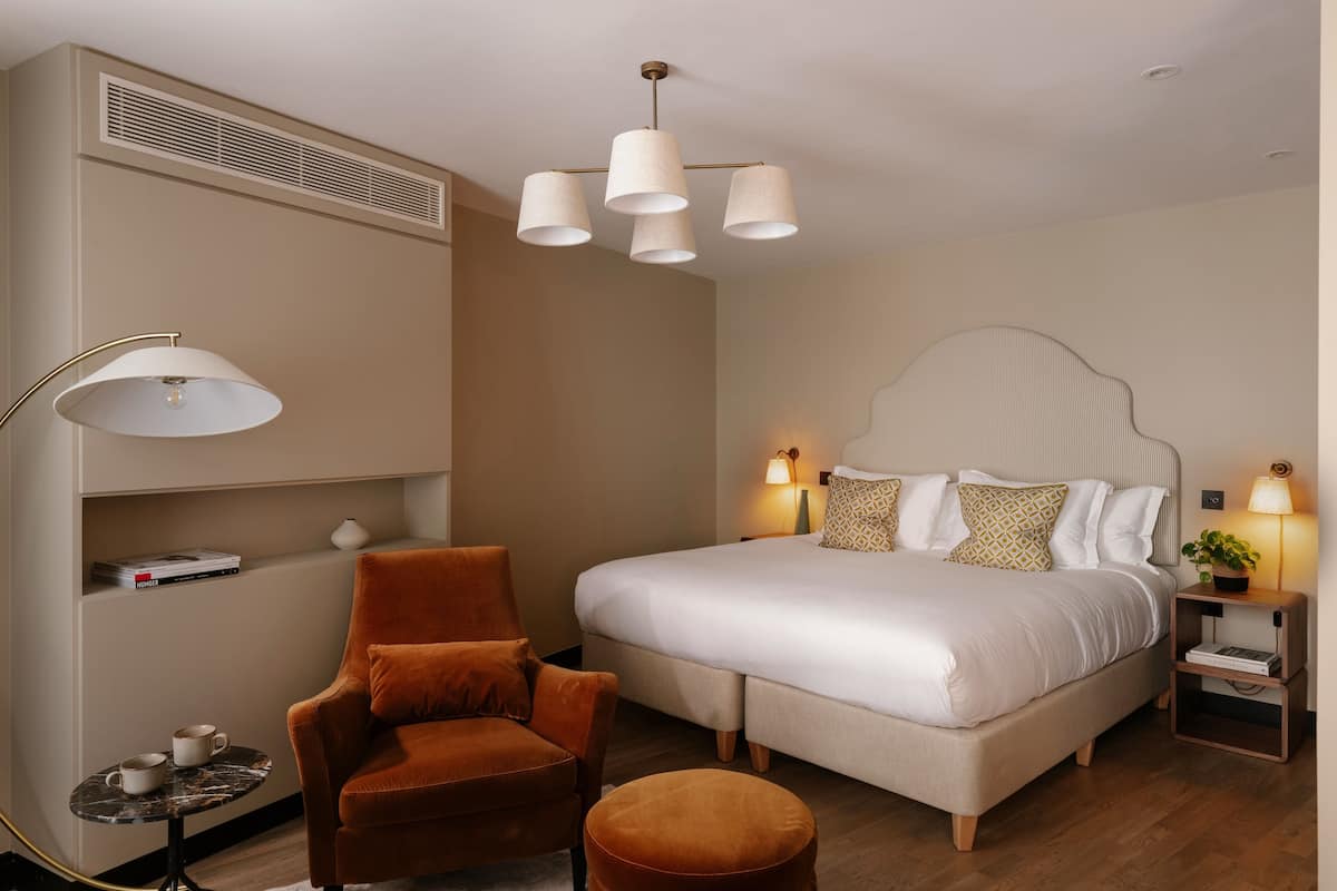 Premium Studio | Premium bedding, memory foam beds, in-room safe, blackout drapes