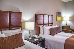 Kamar Standar, 2 Tempat Tidur Double, Bebas Asap Rokok, microwave | Brankas, meja kerja, setrika/meja setrika, dan tempat tidur bayi gratis