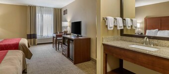 Comfort Inn Walcott near Davenport