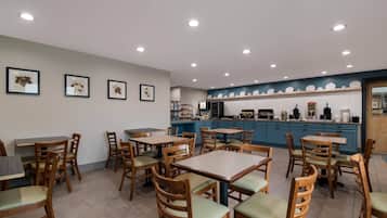 Free daily full breakfast