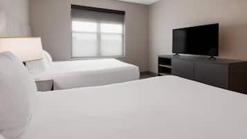 1 bedroom, hypo-allergenic bedding, desk, blackout drapes
