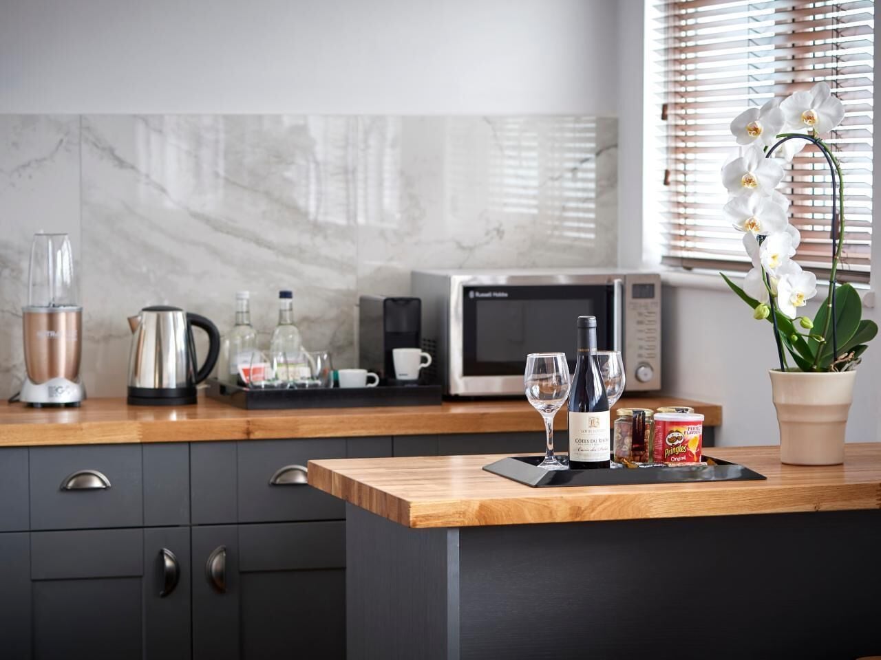 1 bedroom, in-room safe, desk, soundproofing