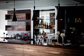 Bar (on property) - Best Western Hotel River C (Karlstad)