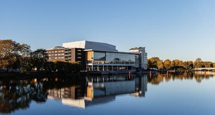Best Western Hotel River C
