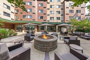 Property amenity - Courtyard by Marriott Boston Waltham (Waltham)