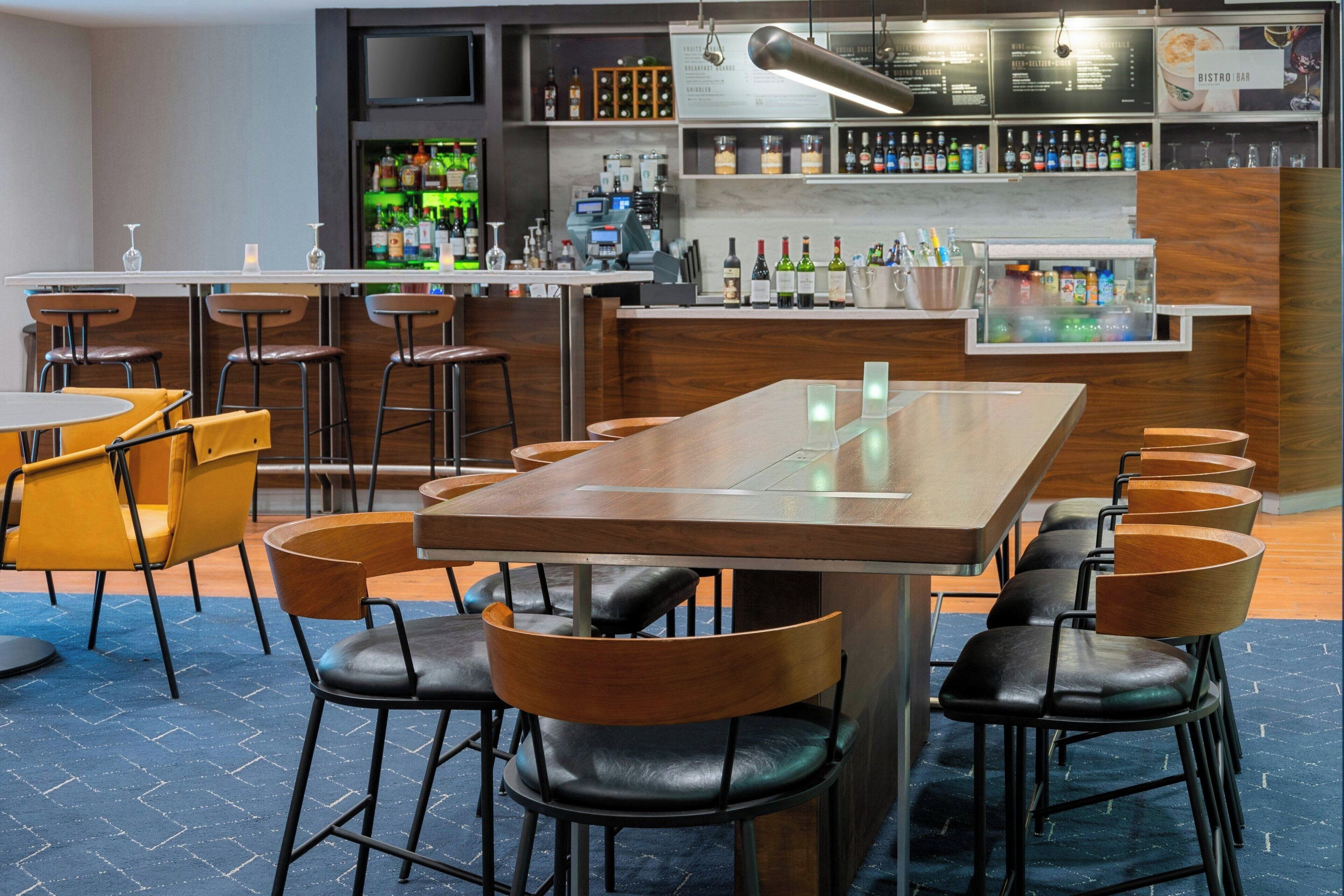 breakfast and dinner served, american cuisine