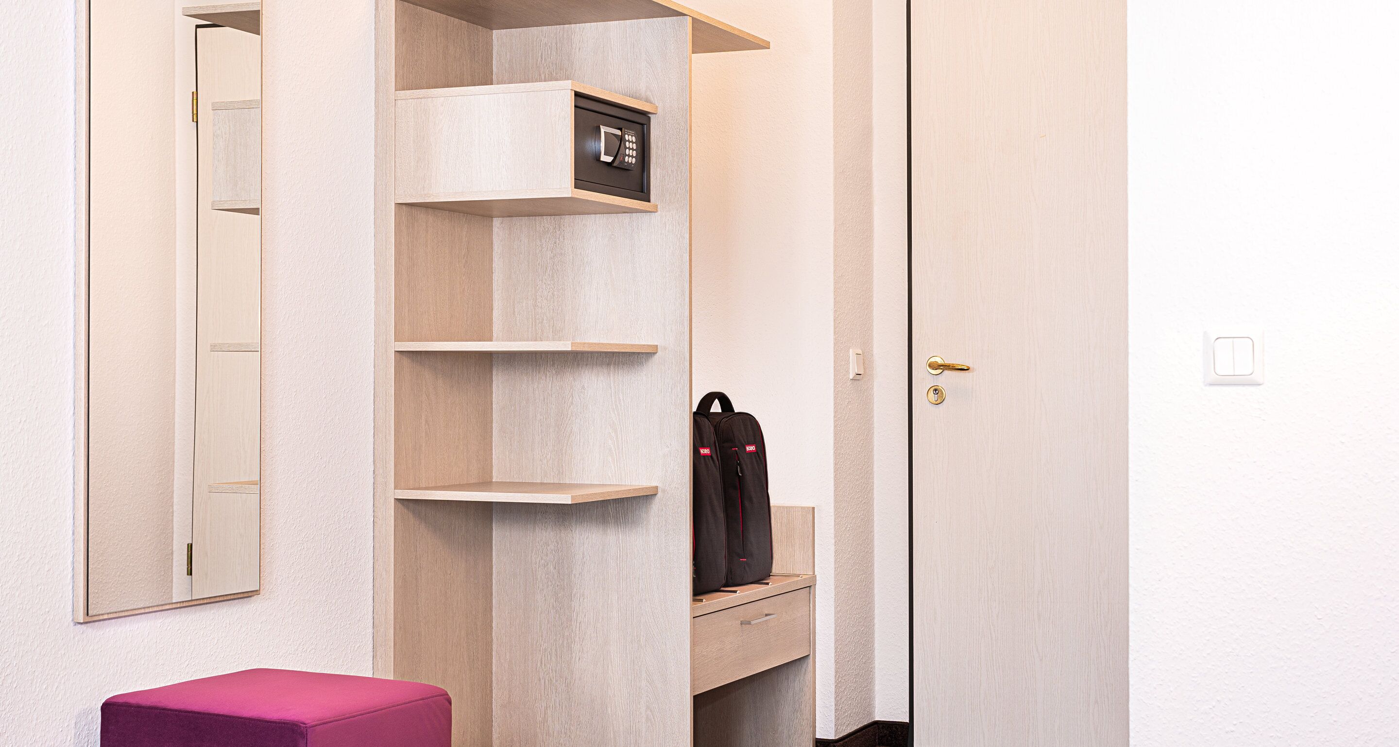 comfort room | living area | 32-inch lcd tv with satellite channels, tv