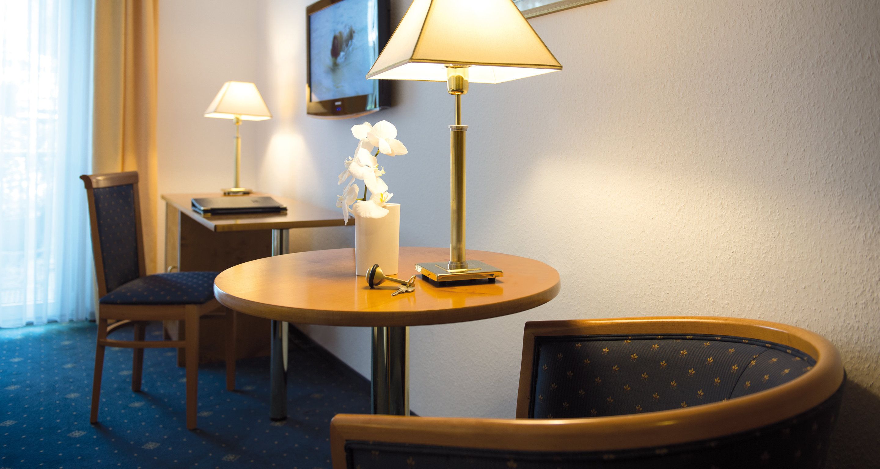 1 bedroom, hypo-allergenic bedding, in-room safe, desk