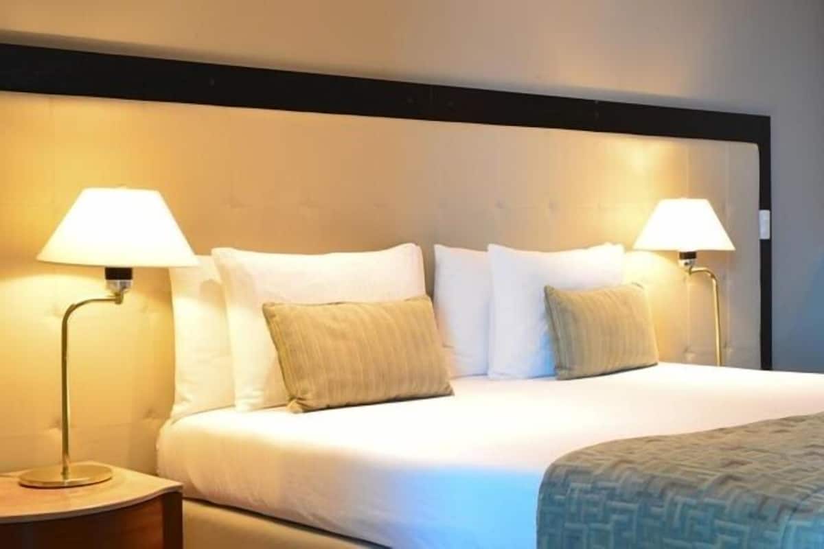 Minibar, in-room safe, desk, blackout drapes