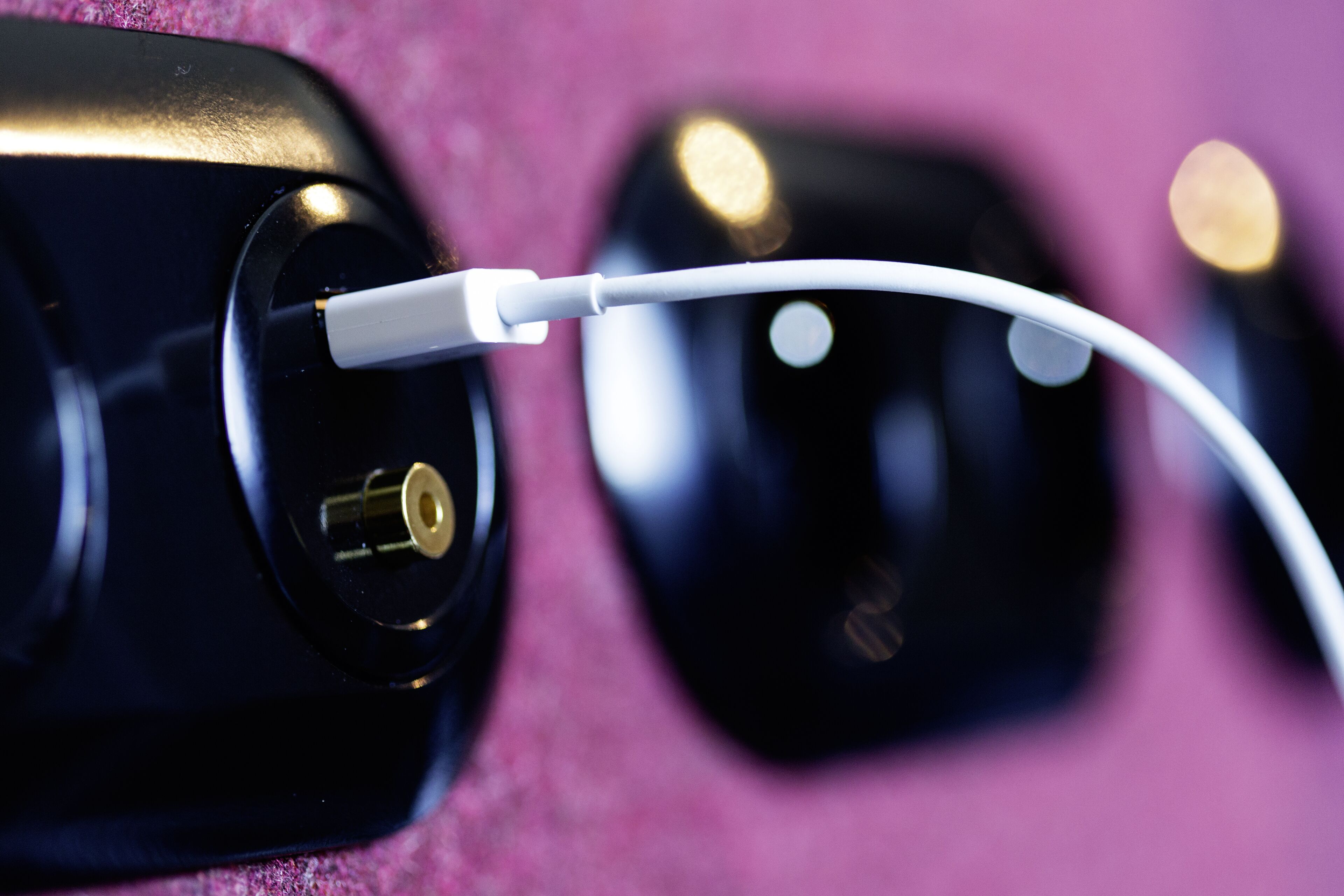 premium bedding, in-room safe, desk, laptop workspace