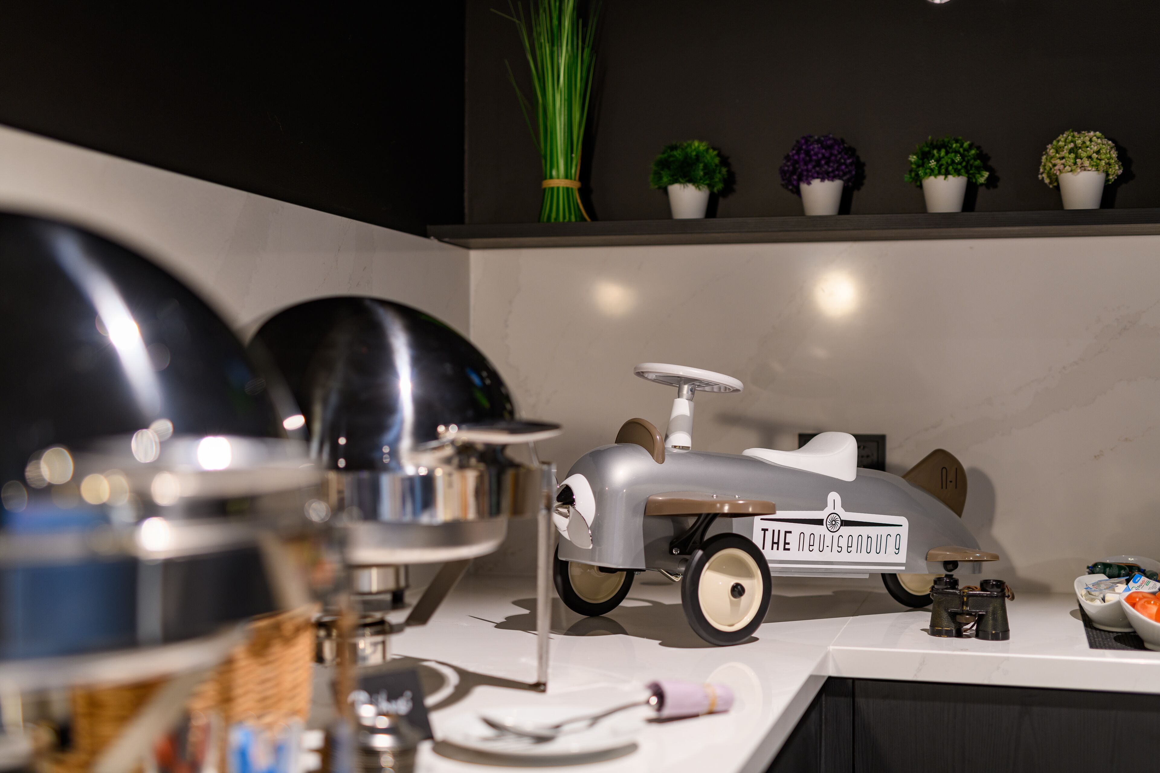 daily full breakfast (eur 14.00 per person)