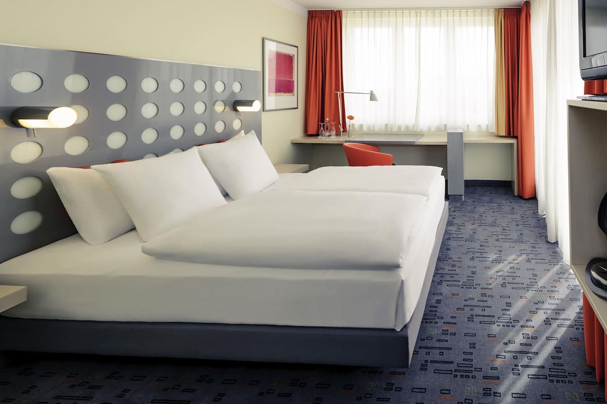 Habitación doble clásica, 1 cama matrimonial | Ropa de cama de alta calidad y edredón