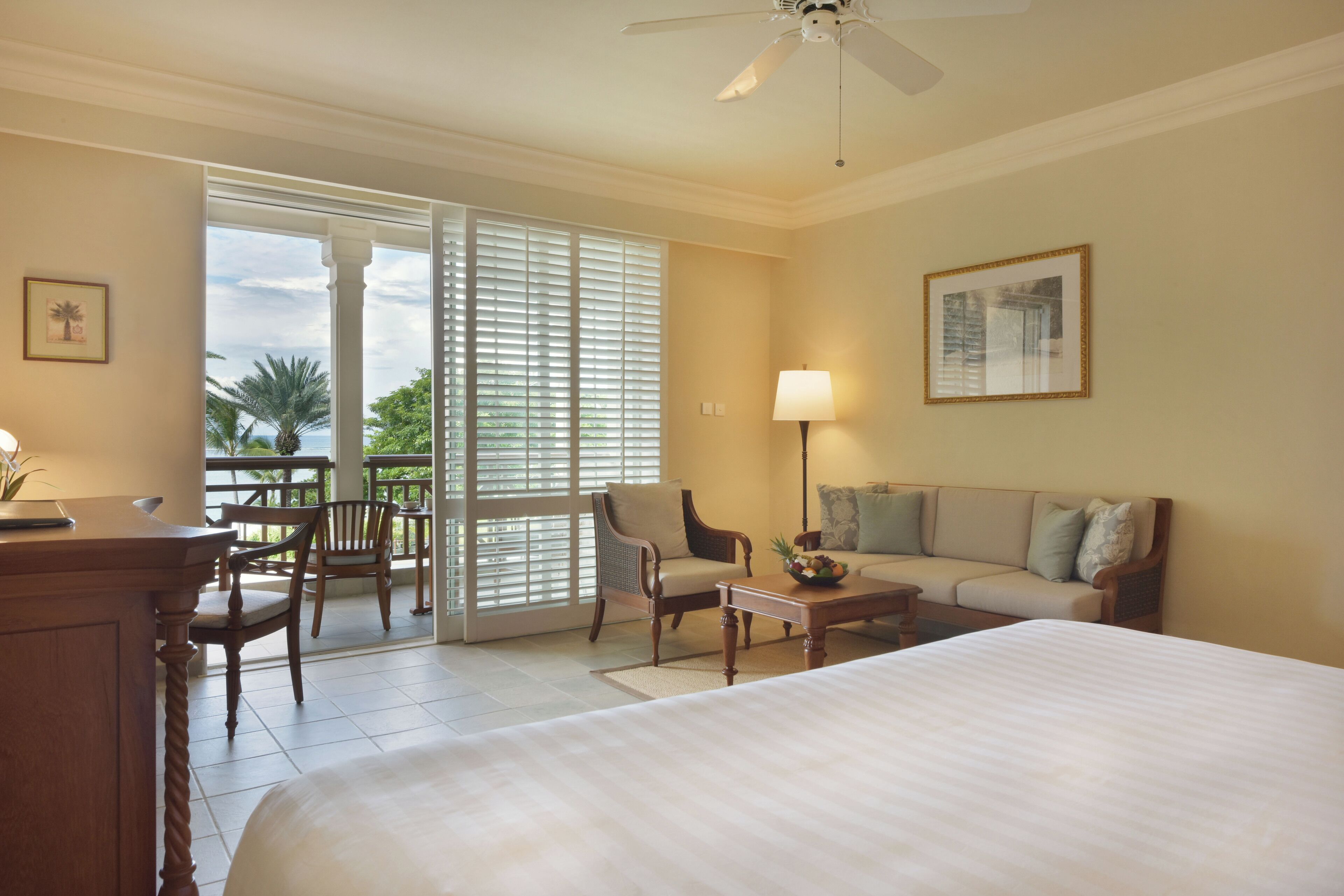 Premium bedding, minibar, in-room safe, desk