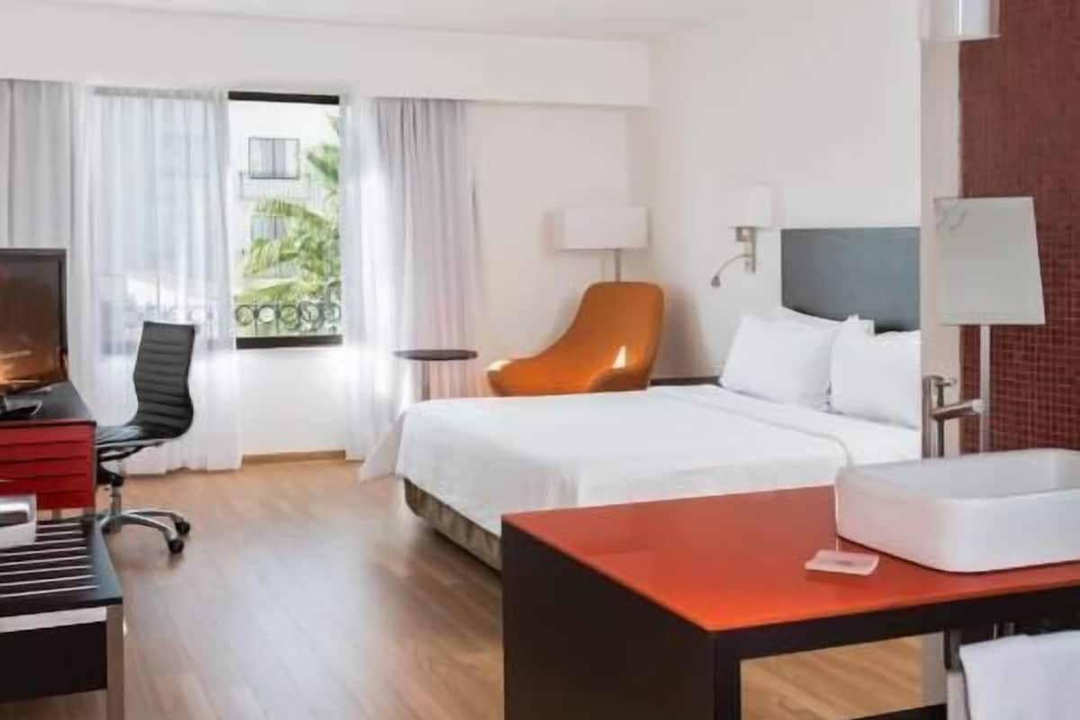 In-room safe, desk, iron/ironing board, free cots/infant beds