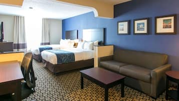 套房, 非吸煙房 (2 Queen beds With Sofa bed) | 書桌、遮光窗簾/窗簾、隔音、熨斗/熨衫板