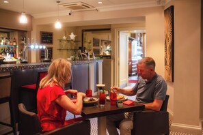 Breakfast, lunch and dinner served