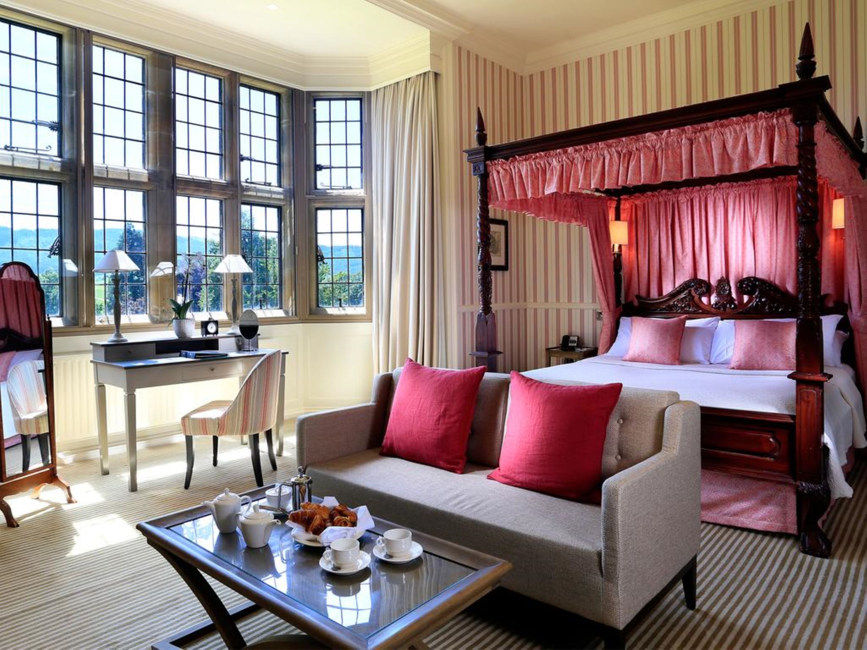 32-inch flat-screen tv with satellite channels, tv